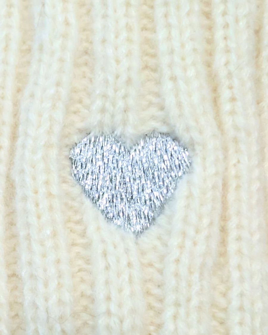 Bonnet femme uni coeur brodé argent