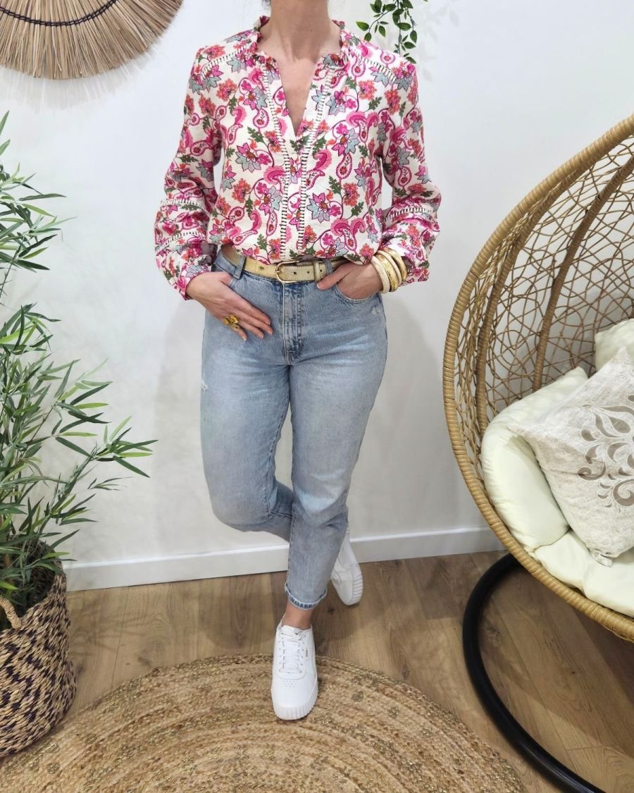 Chemisier femme écru fleurs fuchsia bleues vertes manches brodées Ilaria