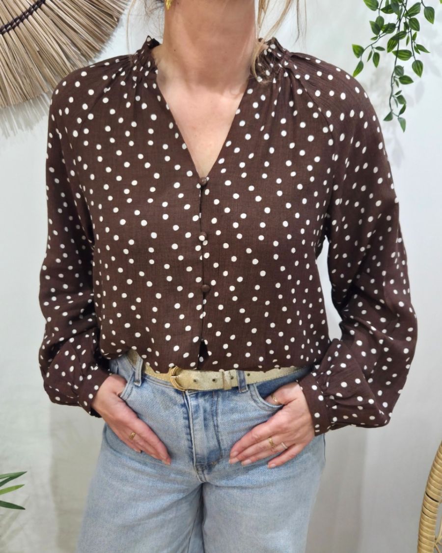 Chemisier femme marron à pois blancs col froncé