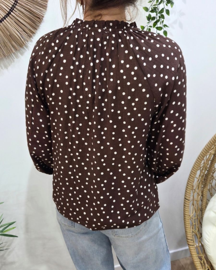 Chemisier femme marron à pois blancs col froncé