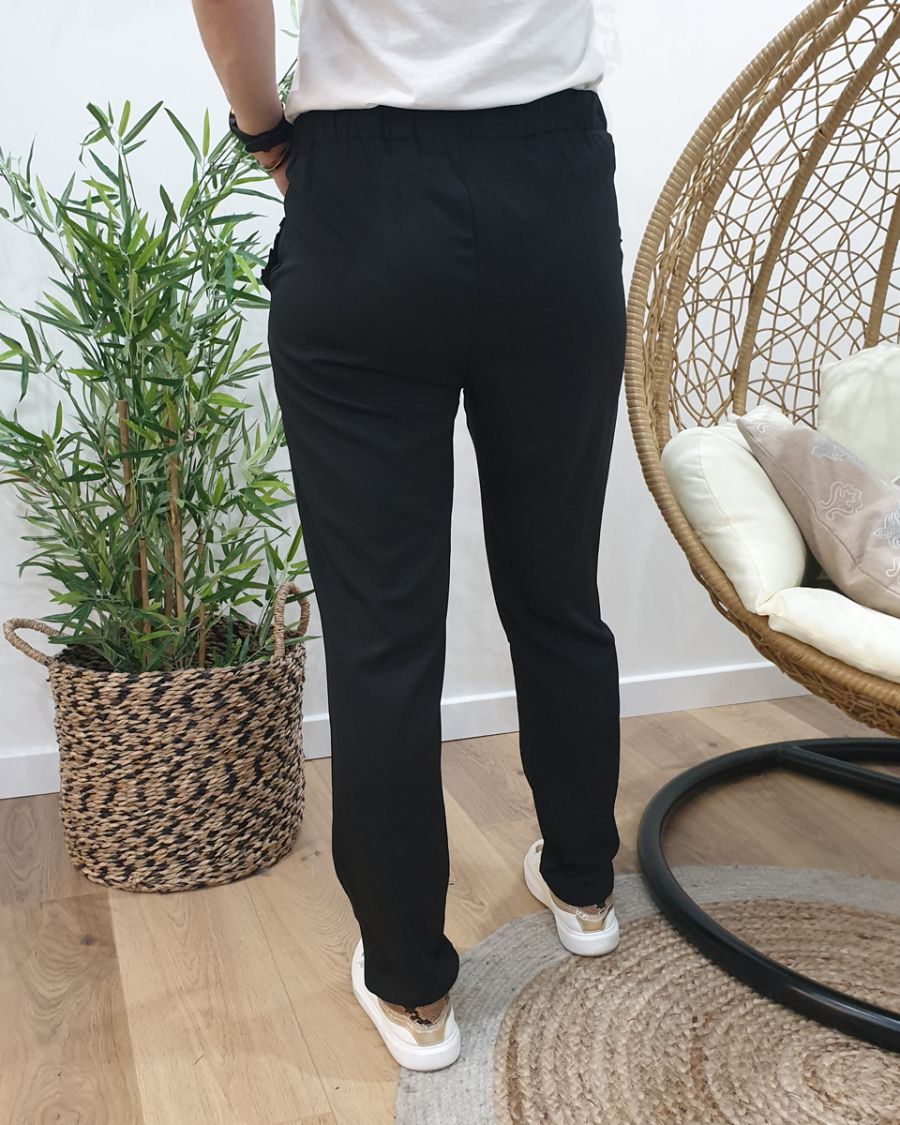 Pantalon femme fluide paper bag noir poches à volants