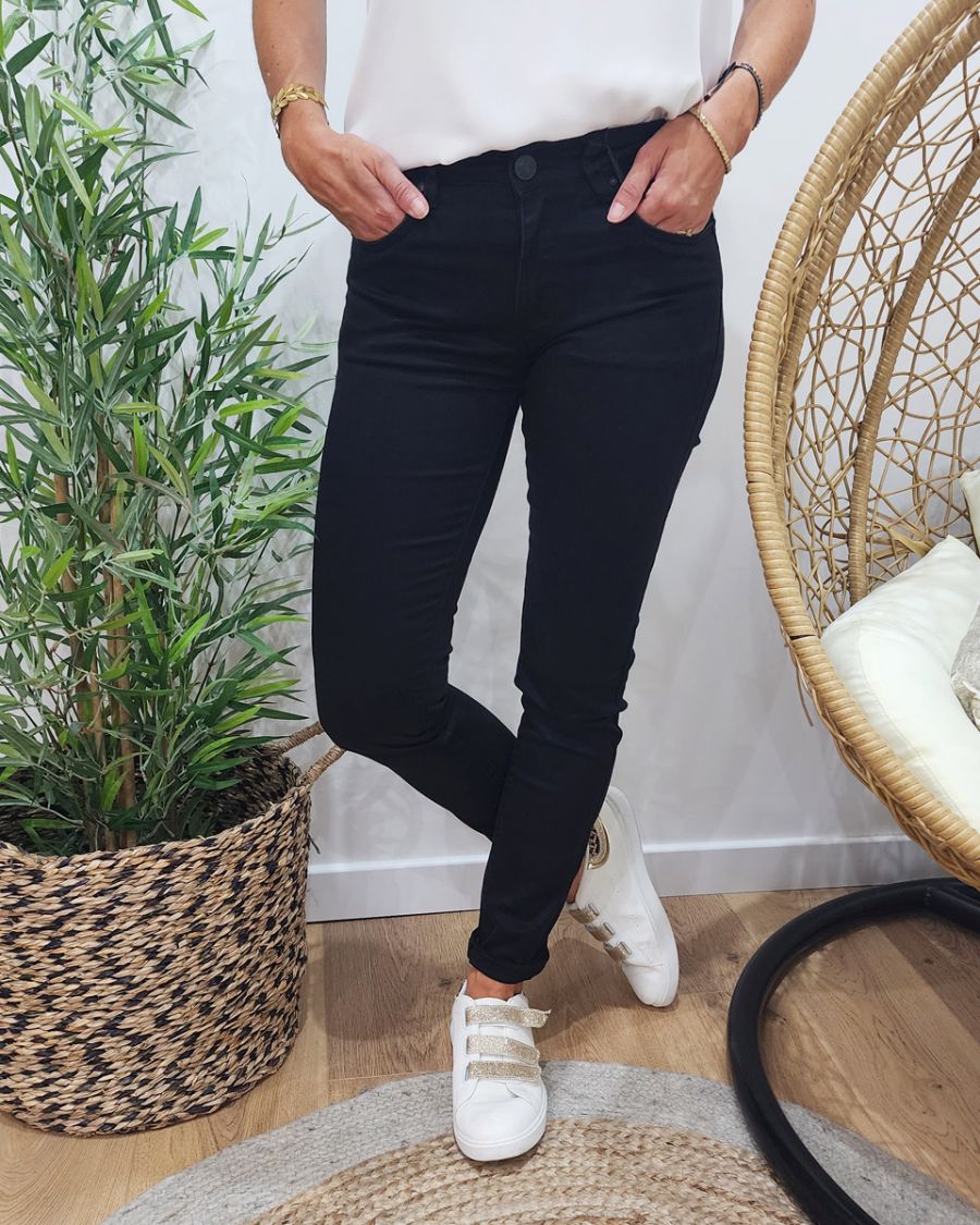 Pantalon femme slim noir fin taille haute
