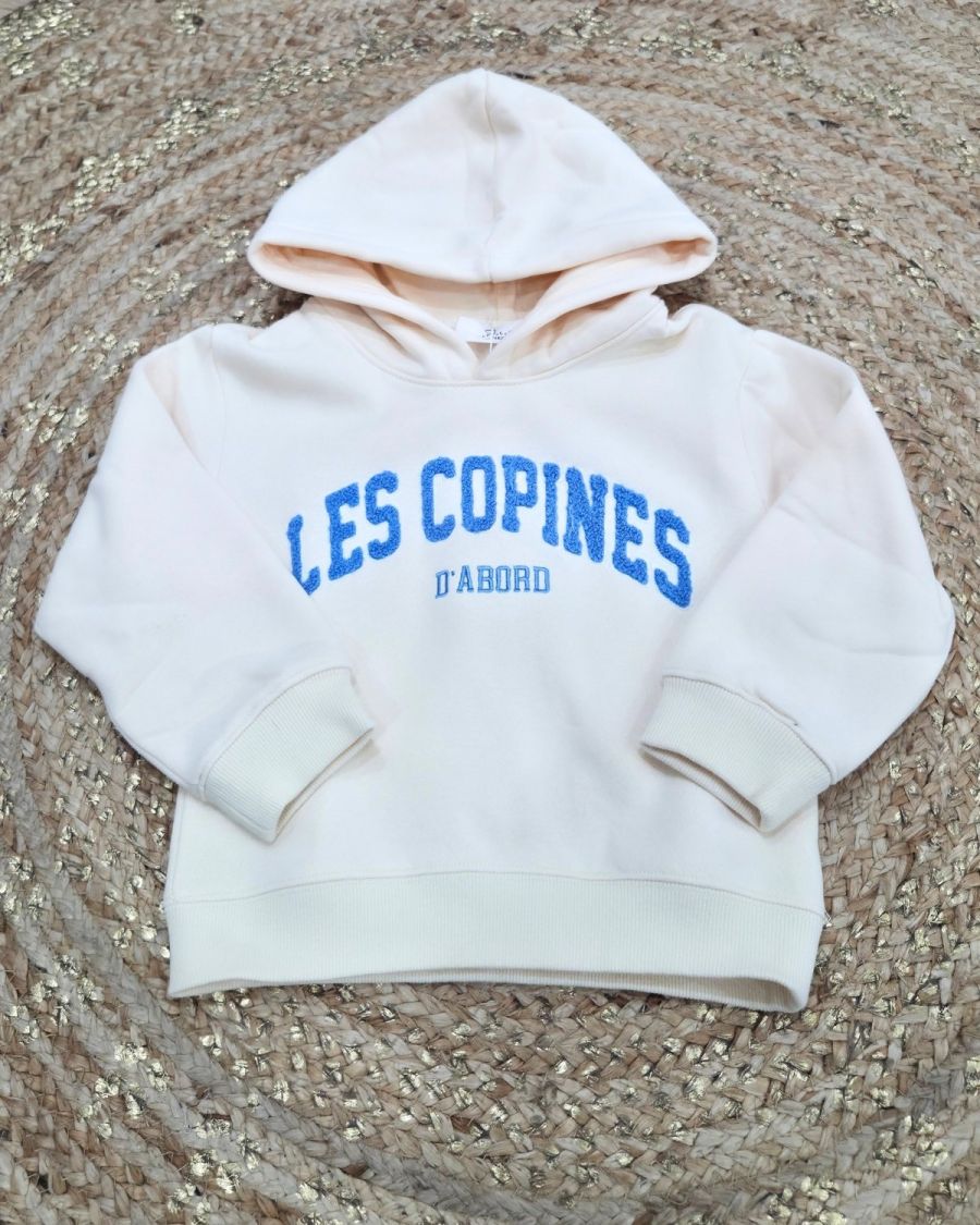 Sweat à capuche enfant beige les copines d'abord moumoute bleue