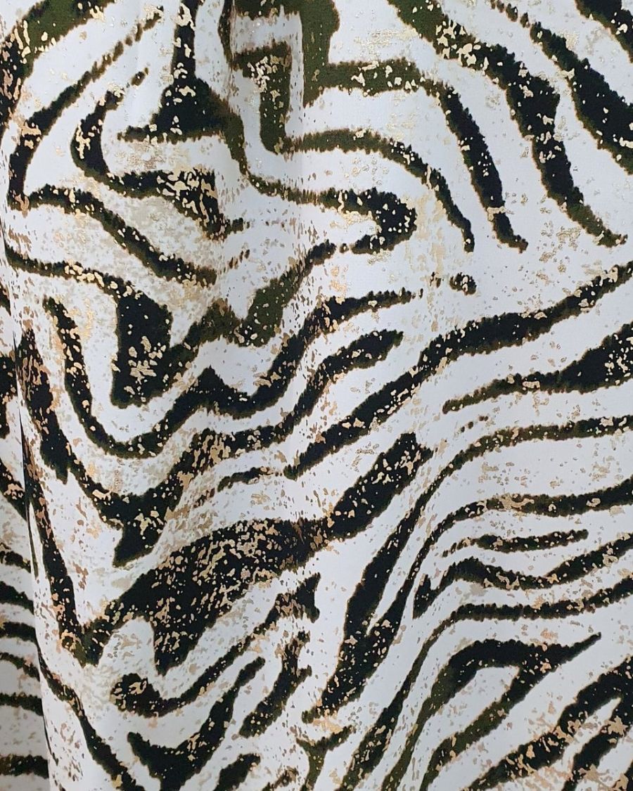 Robe longue femme écru motifs zébrés kaki et dorée