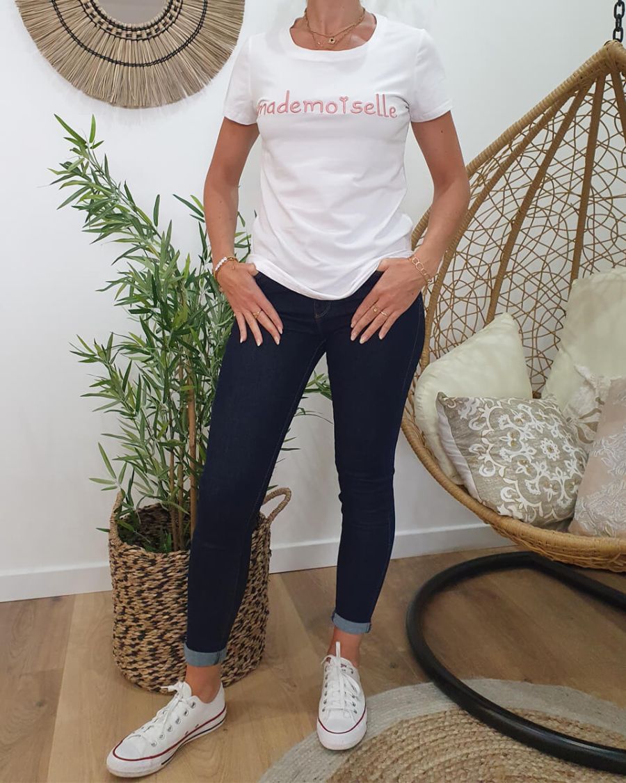 T-Shirt blanc Mademoiselle rose poudré