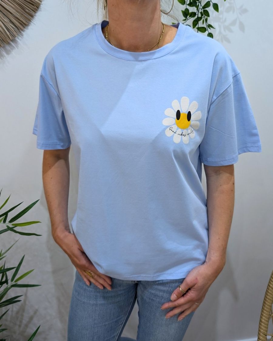 T-Shirt femme bleu ciel fleurs good vibes Only