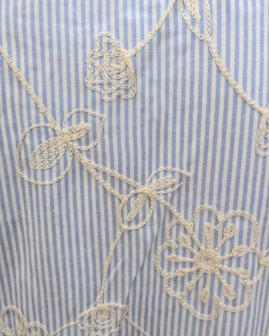 Bombers femme rayé blanc et bleu broderies fleurs beiges