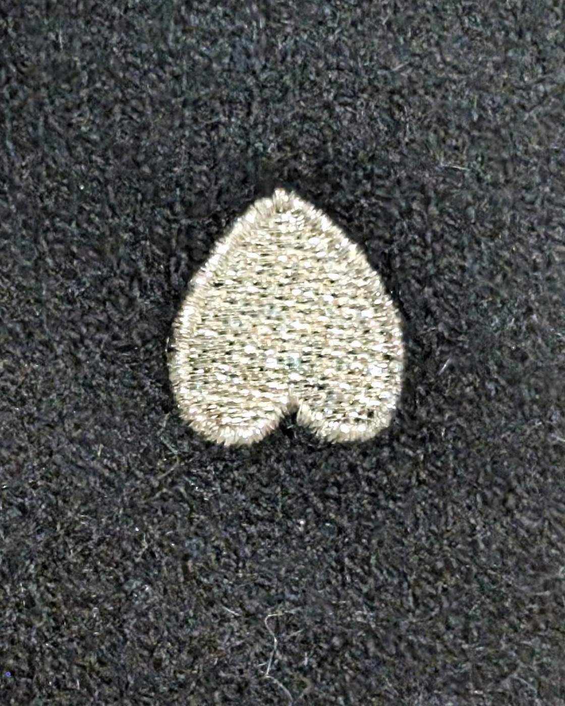 Gants coeur brodé doré