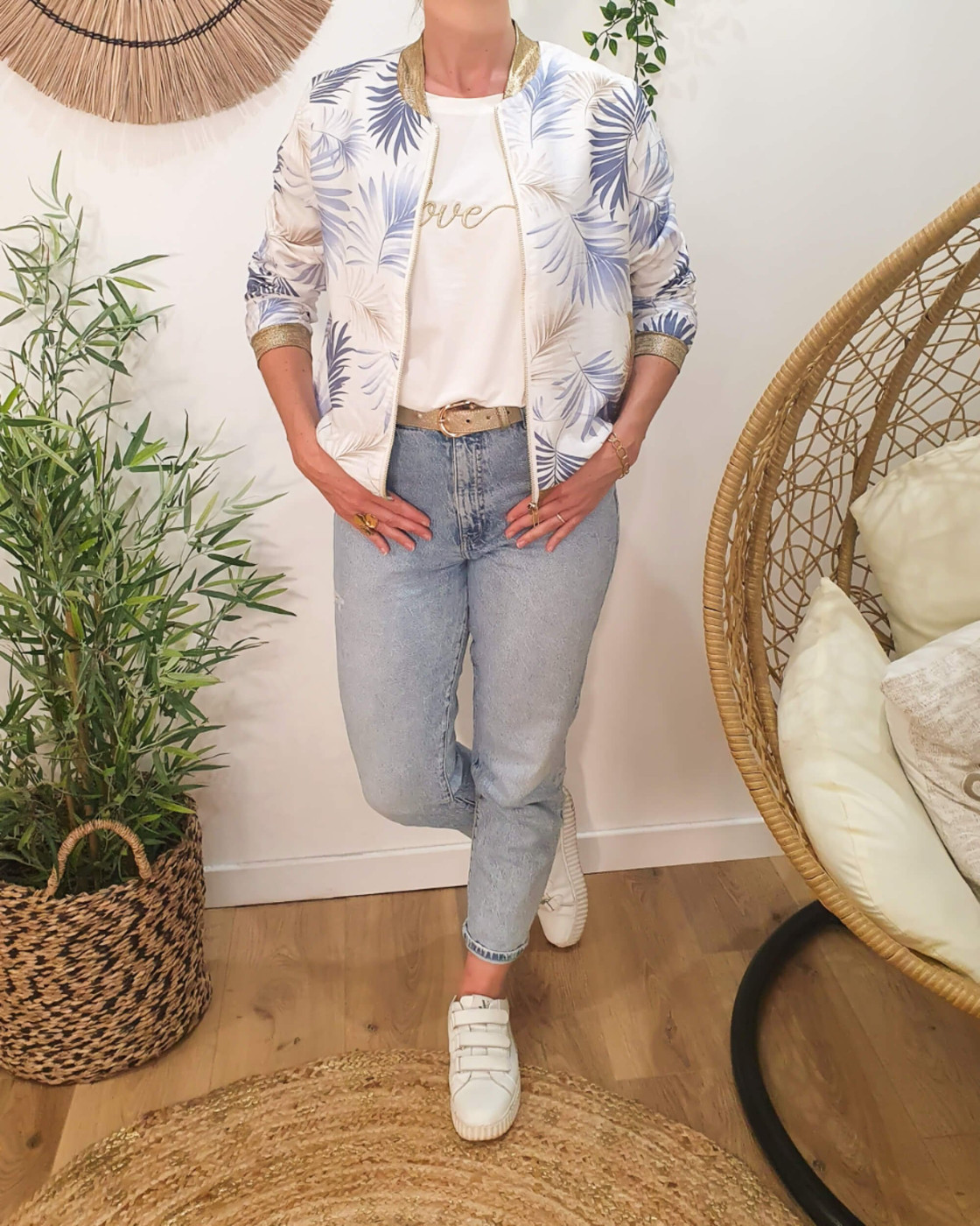 Bombers femme écru feuillages bleus et beiges Ombelline