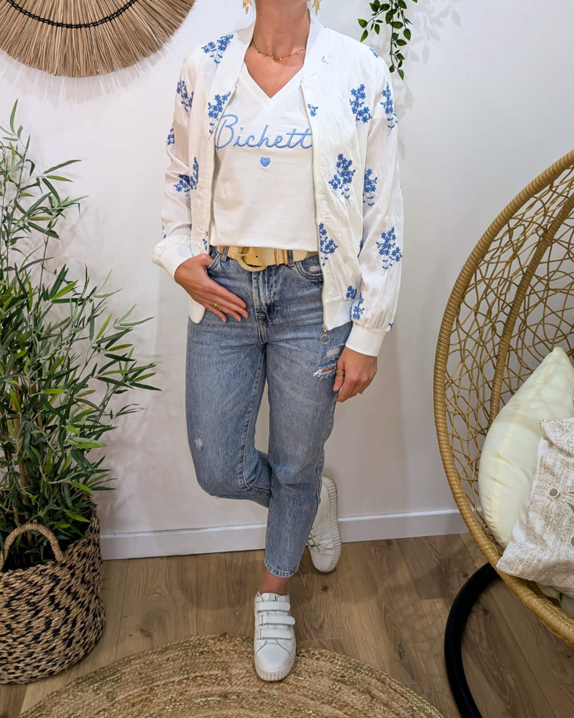 Bombers femme blanc fleurs brodées bleu