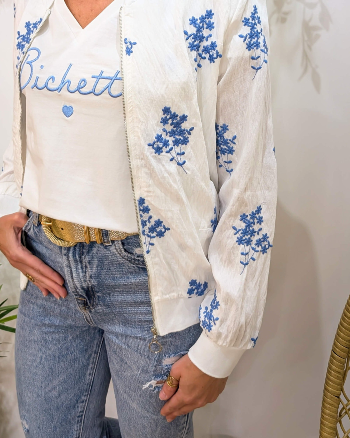 Bombers femme blanc fleurs brodées bleu