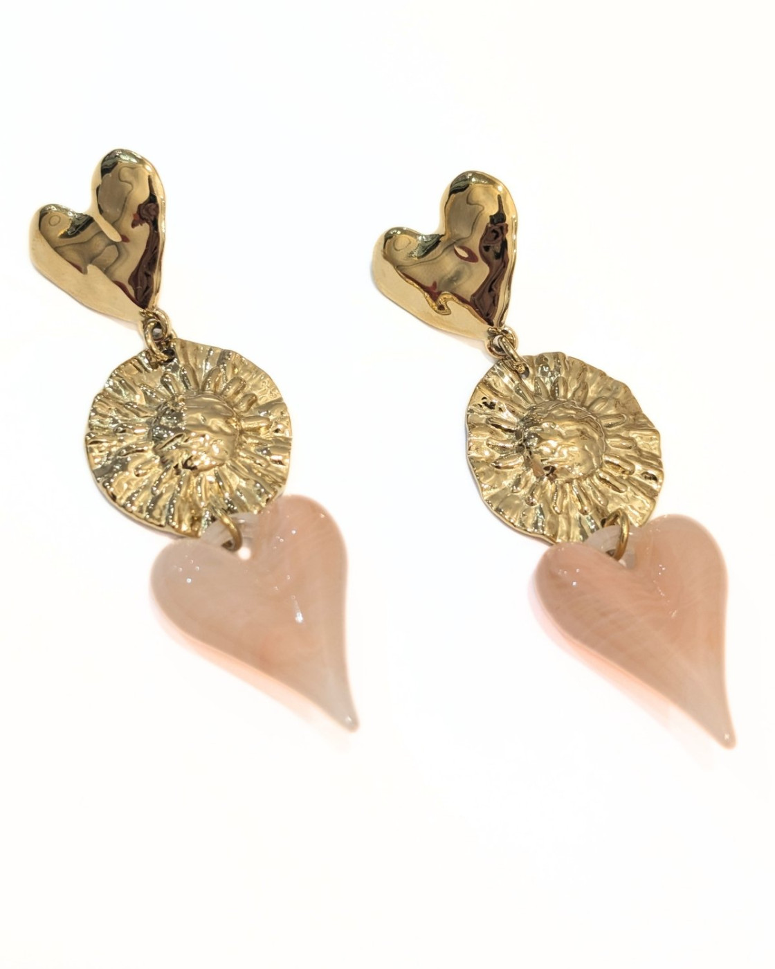 Boucles d'oreilles femme pendantes acier doré coeur résine