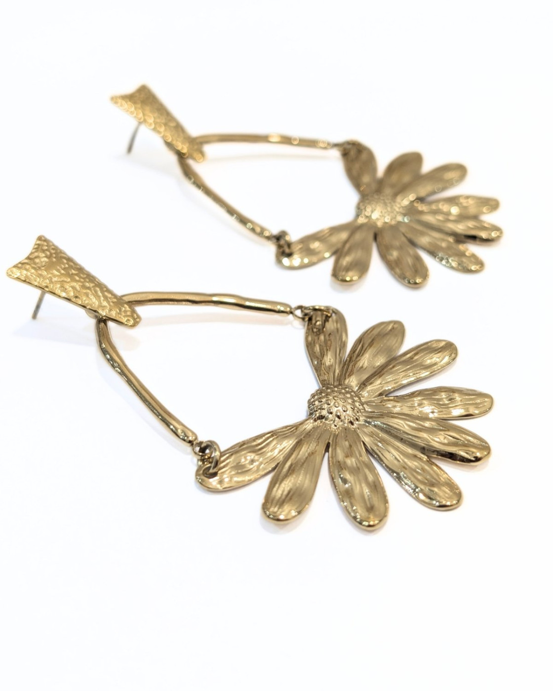 Boucles d'oreilles femme acier doré Balancelles fleuries