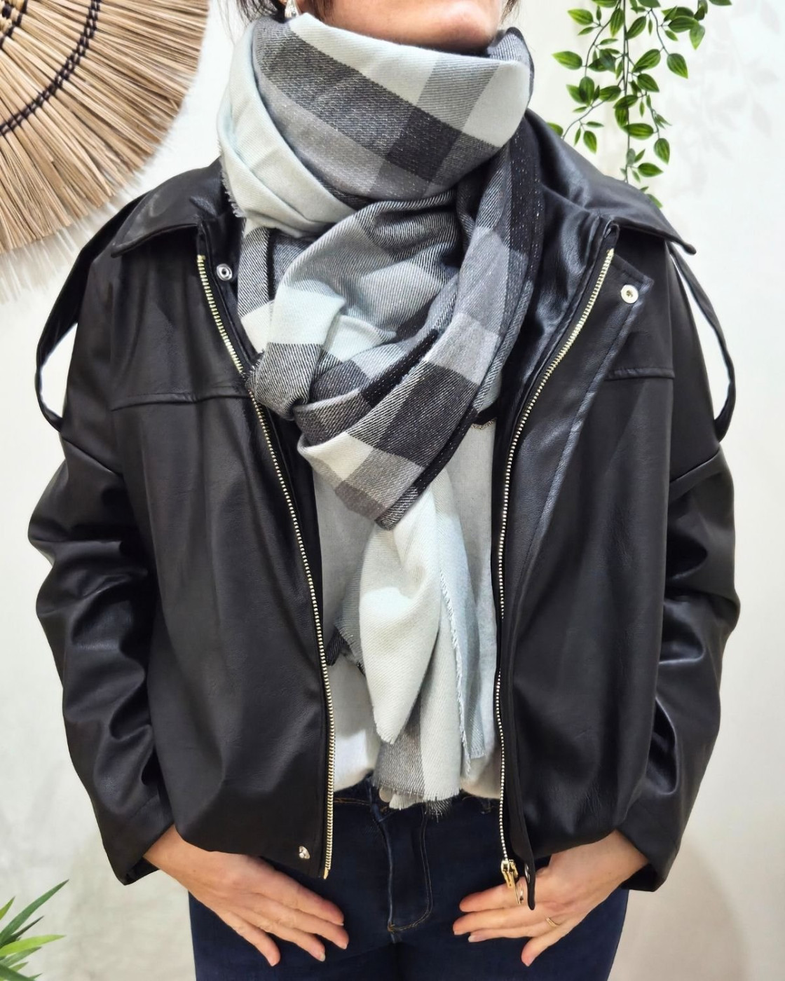 Echarpe femme à carreaux Delwen