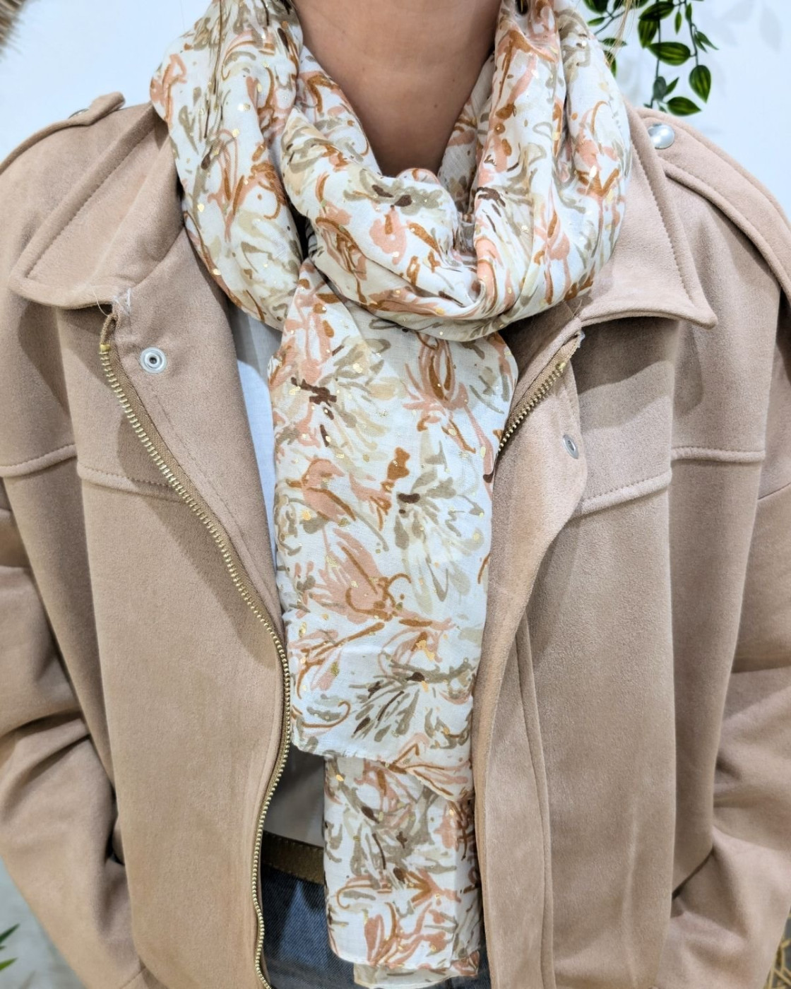 Foulard femme fleuri et dorures Cléophée