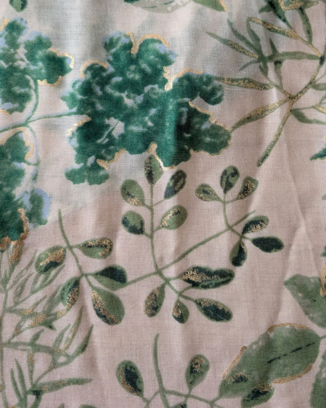 Foulard femme feuillages et dorures Dahlia-Vert