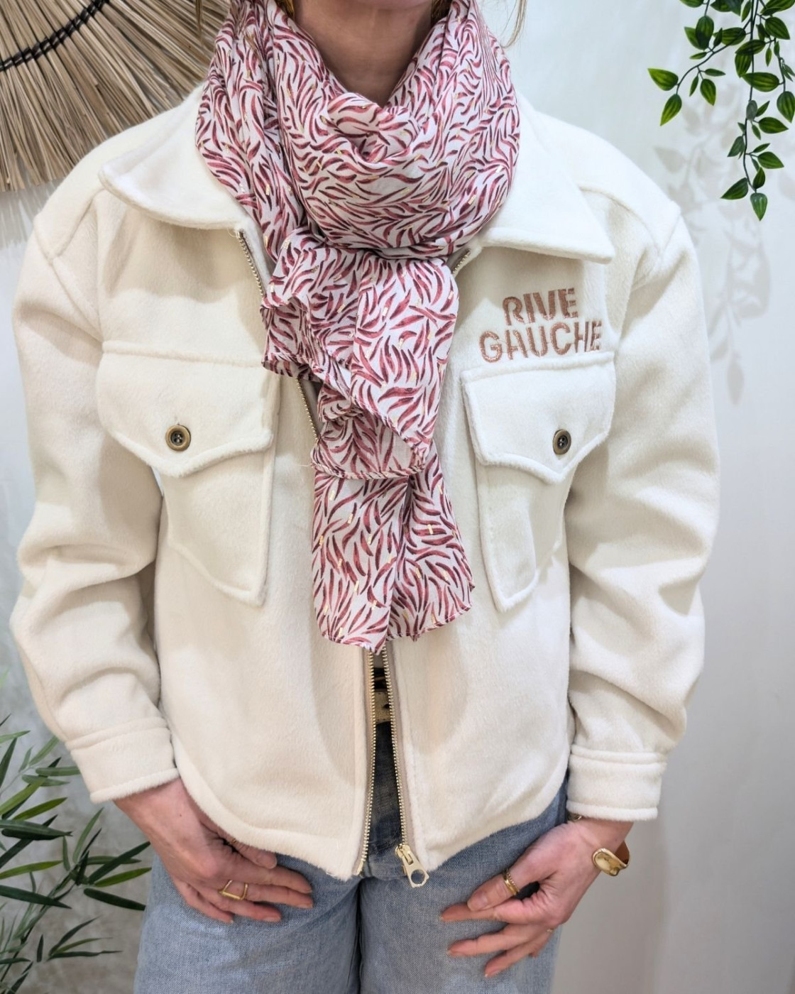 Foulard femme fines feuilles et dorures