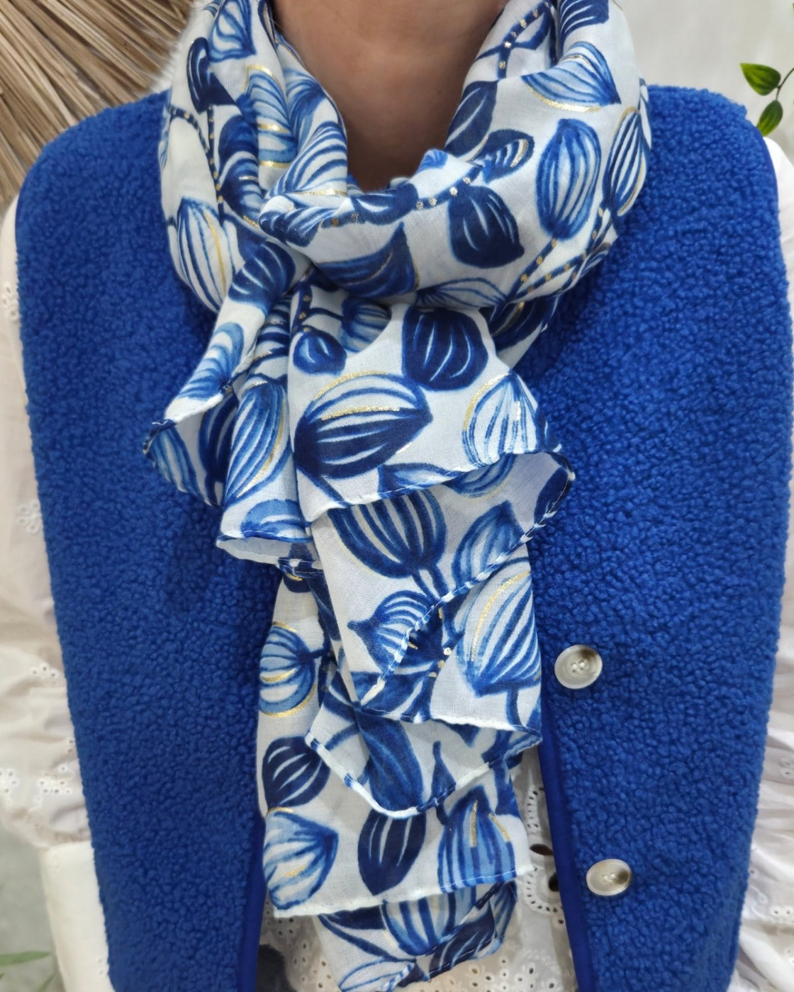 Foulard femme fleurs rayées et dorures