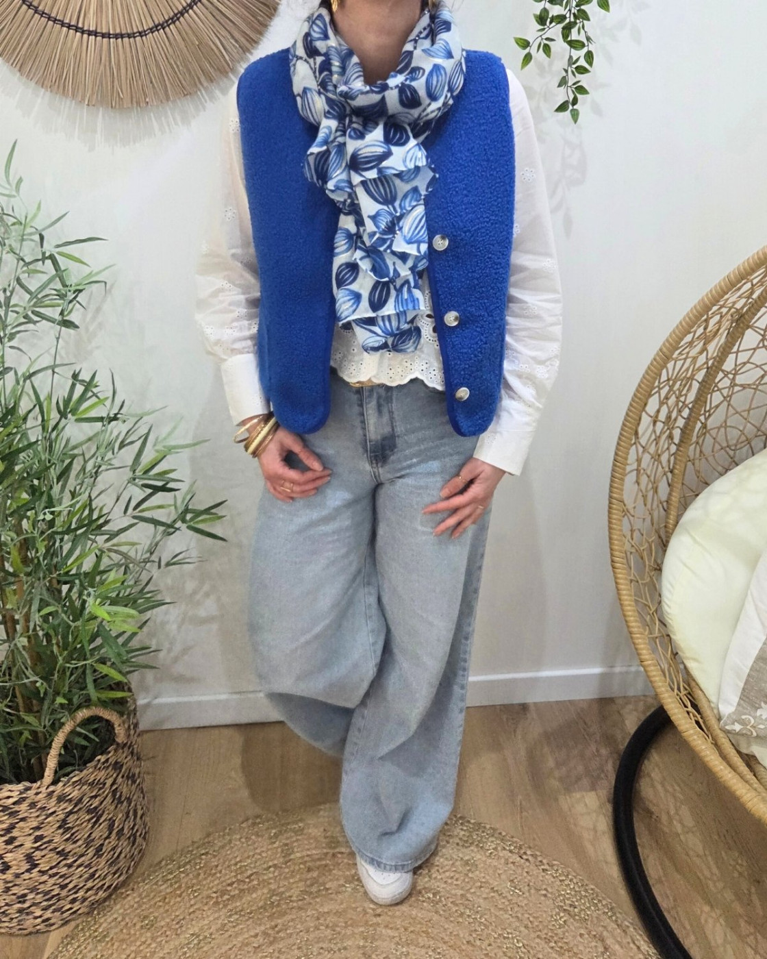 Foulard femme fleurs rayées et dorures