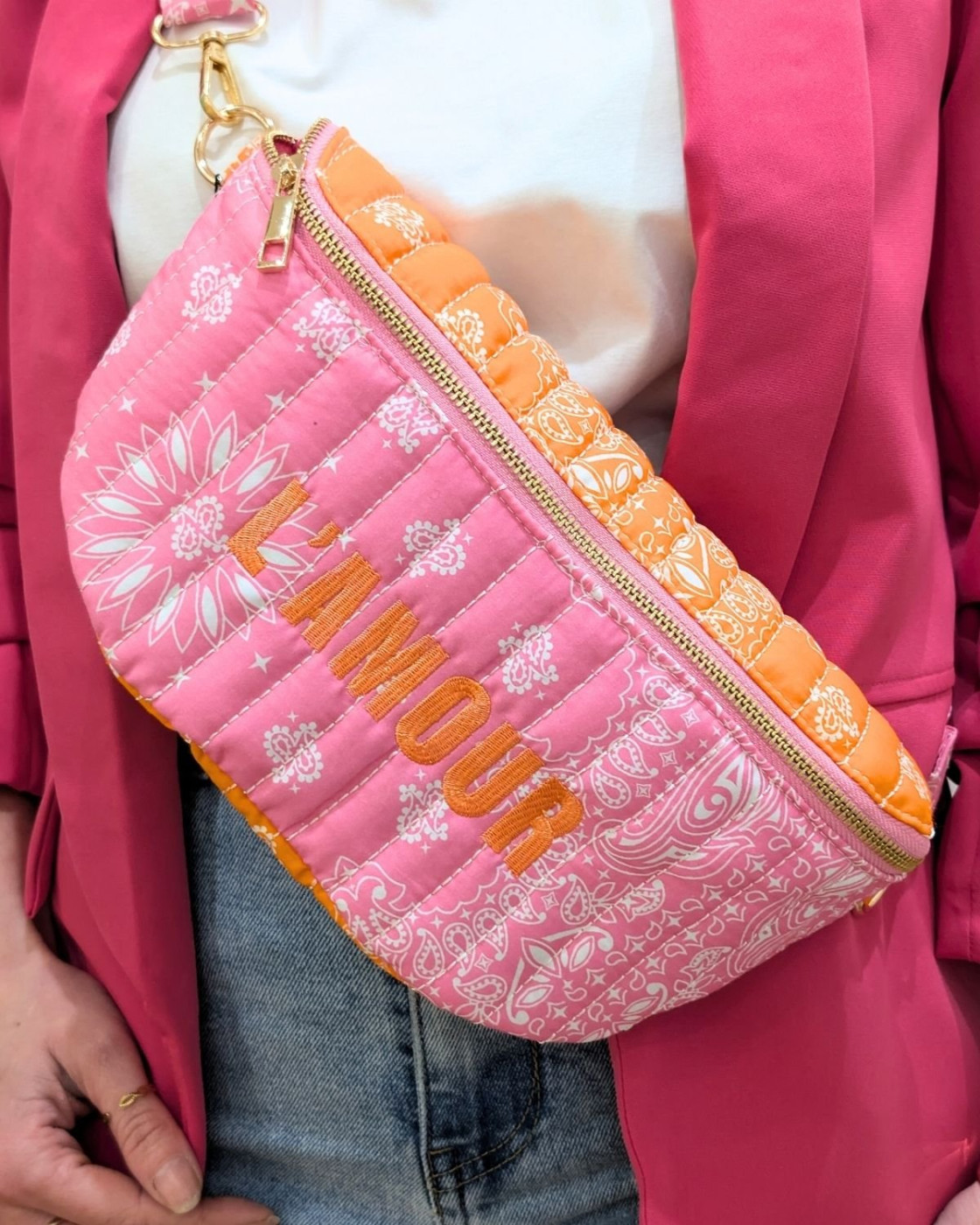 Sac banane femme coton matelassé fleuri broderie L'AMOUR