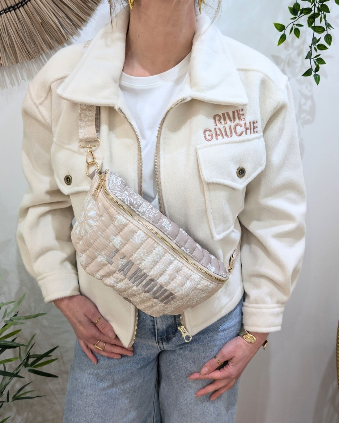 Sac banane femme coton matelassé fleuri broderie L'AMOUR