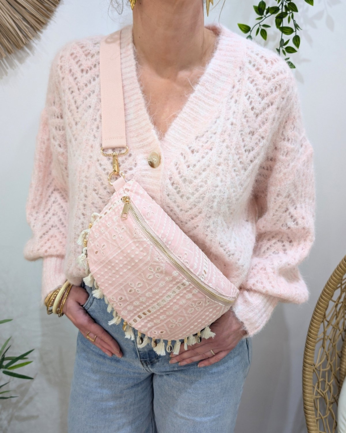 Sac banane femme coton broderies fleuries et coquillages