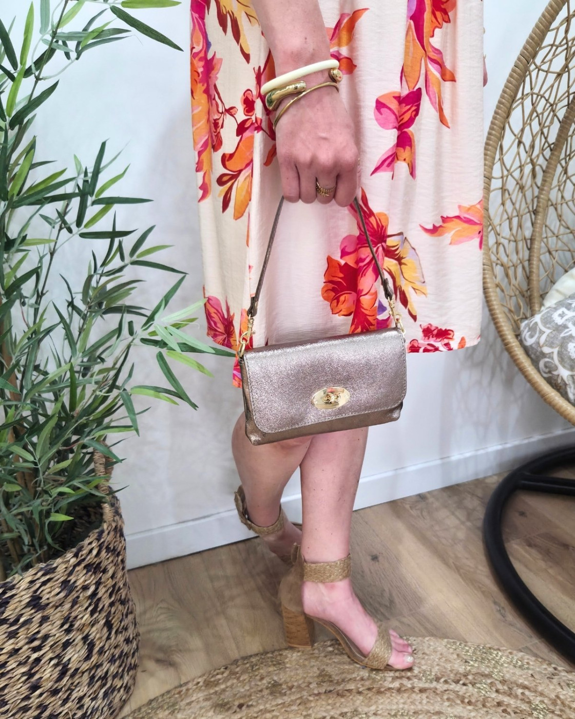 Sac pochette femme bandoulière chaine dorée