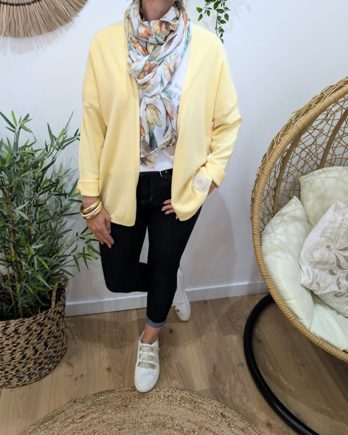 Foulard femme fleuri Deva