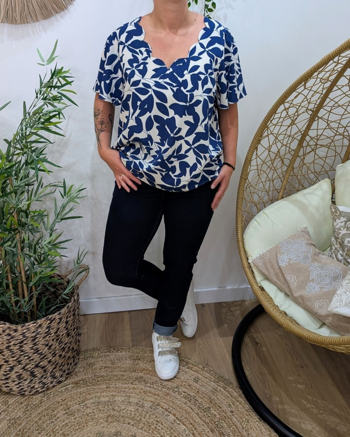 Blouse femme bleue manches volantes Soizic