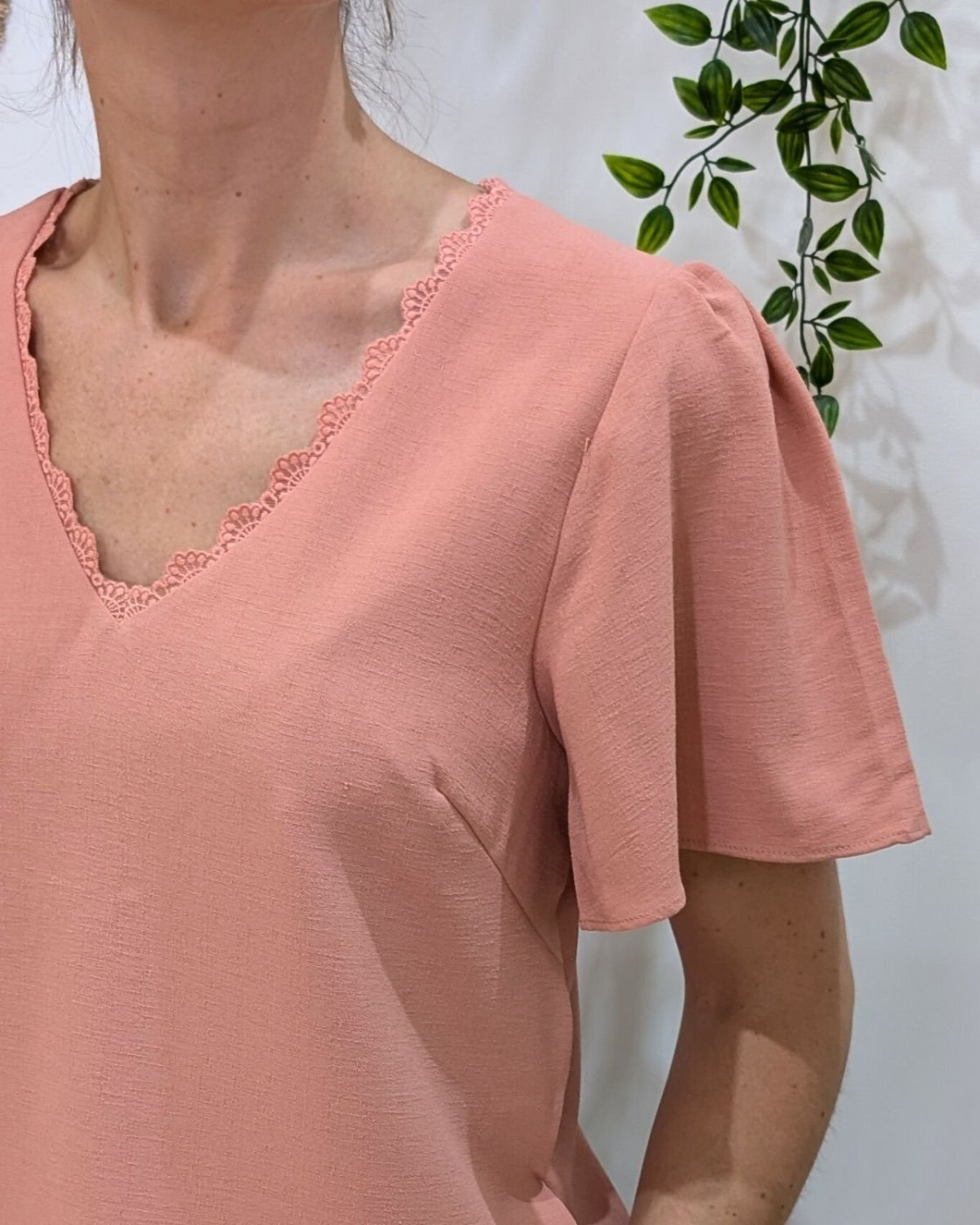 Blouse femme vieux rose col brodé Amalie