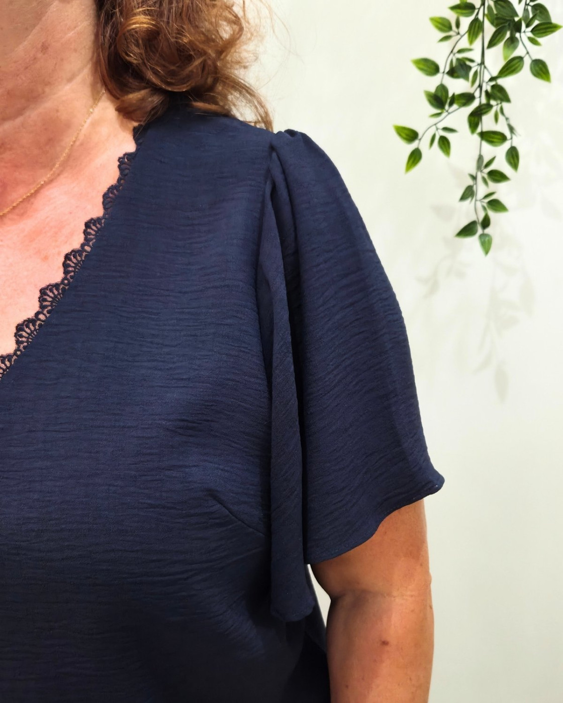 Blouse femme marine col brodé Amalie