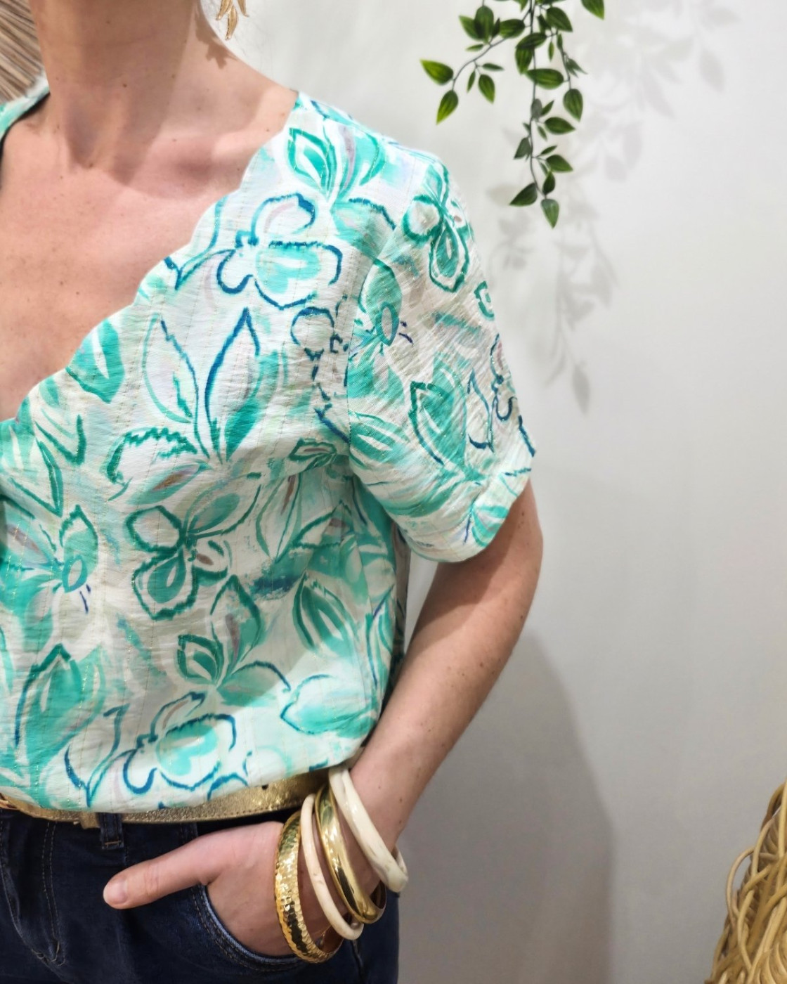 Blouse femme manches courtes verte fleurie Thémis