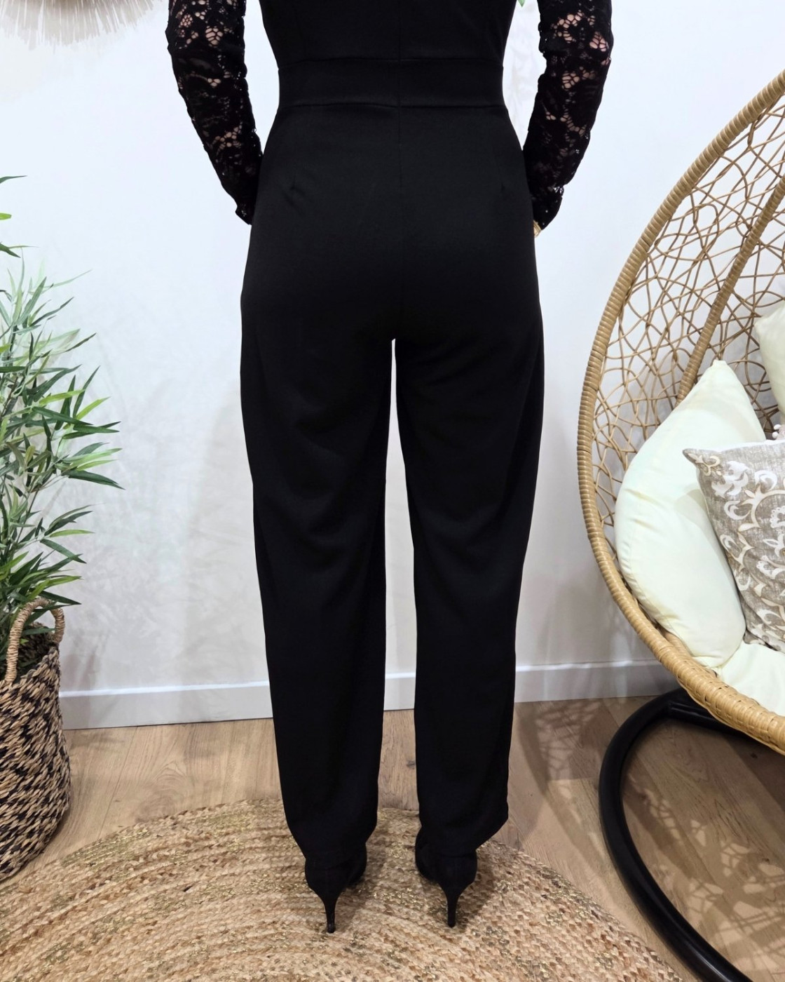 Combinaison pantalon femme noire manches dentelle