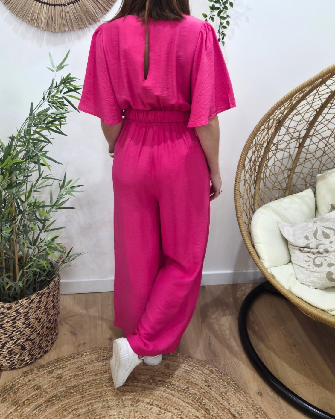 Combinaison femme rose fuchsia manches volantes Alodia