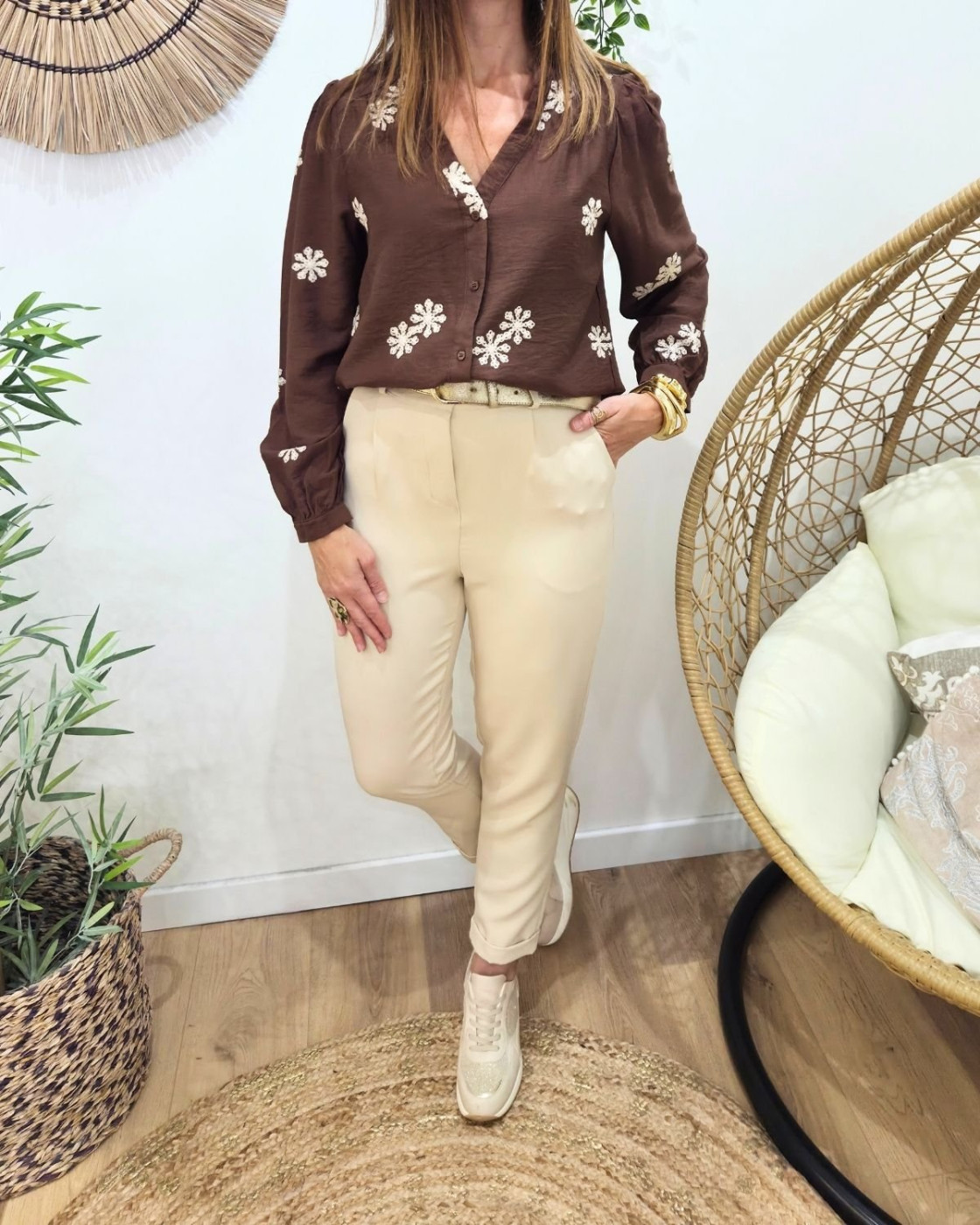 Chemisier femme marron broderies beiges Aléthéa