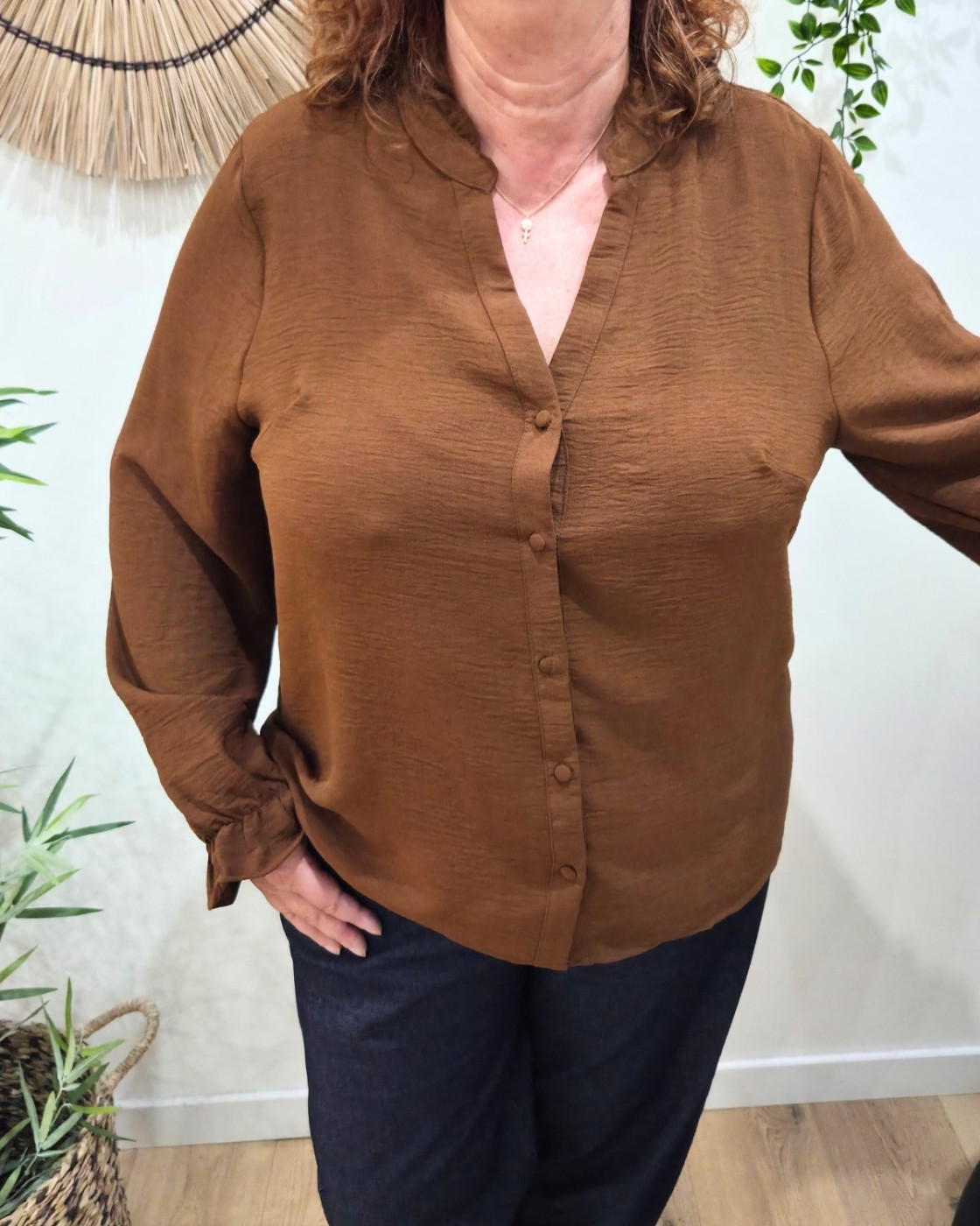 Chemisier femme marron col mao Edena