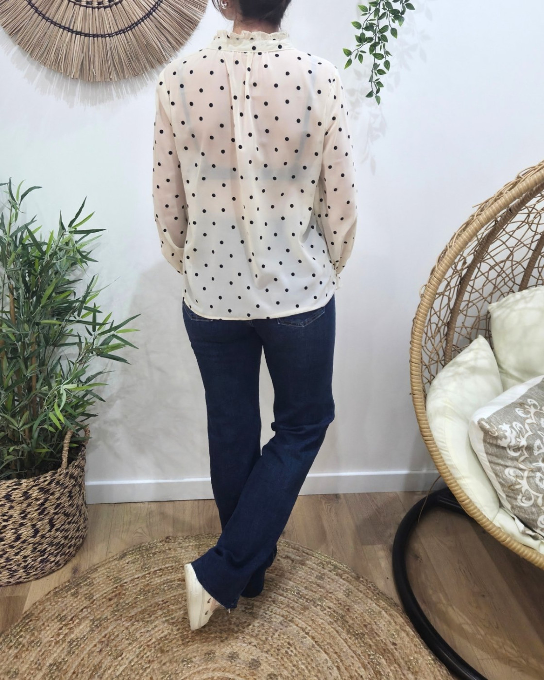 Chemisier femme beige à pois noirs