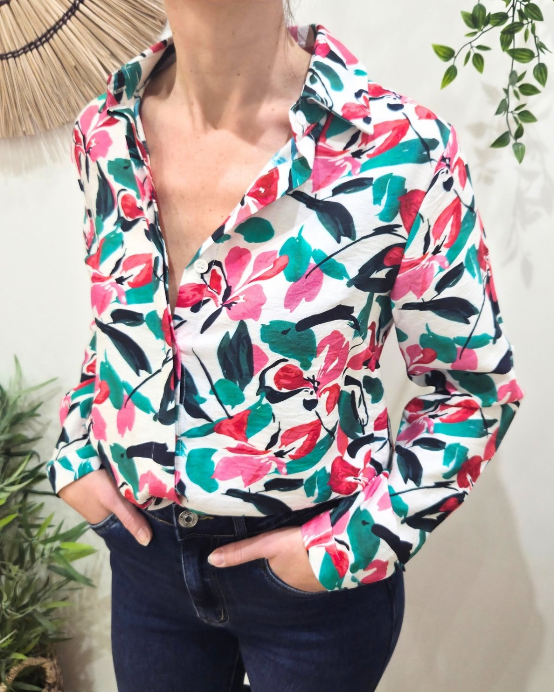 Chemisier femme écru fleurs roses et vertes Catalina