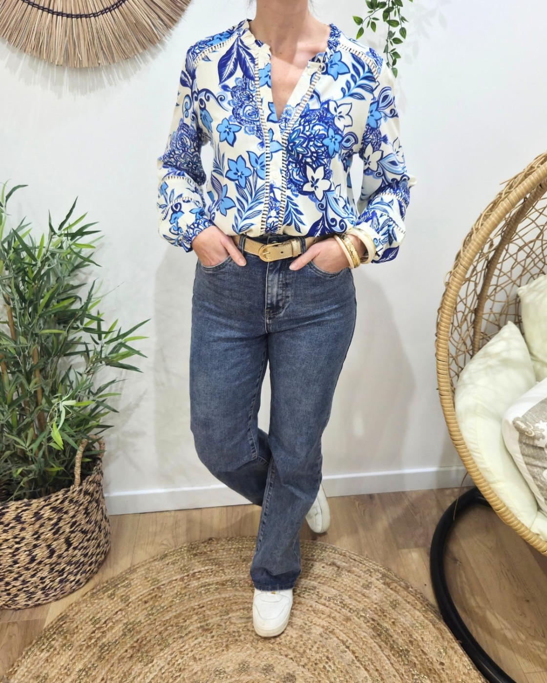 Chemisier femme écru fleurs bleues Faustina