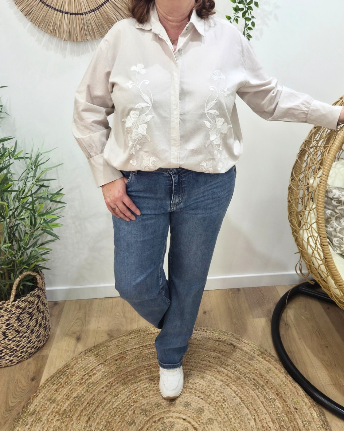 Chemisier femme oversize brodé à fleurs