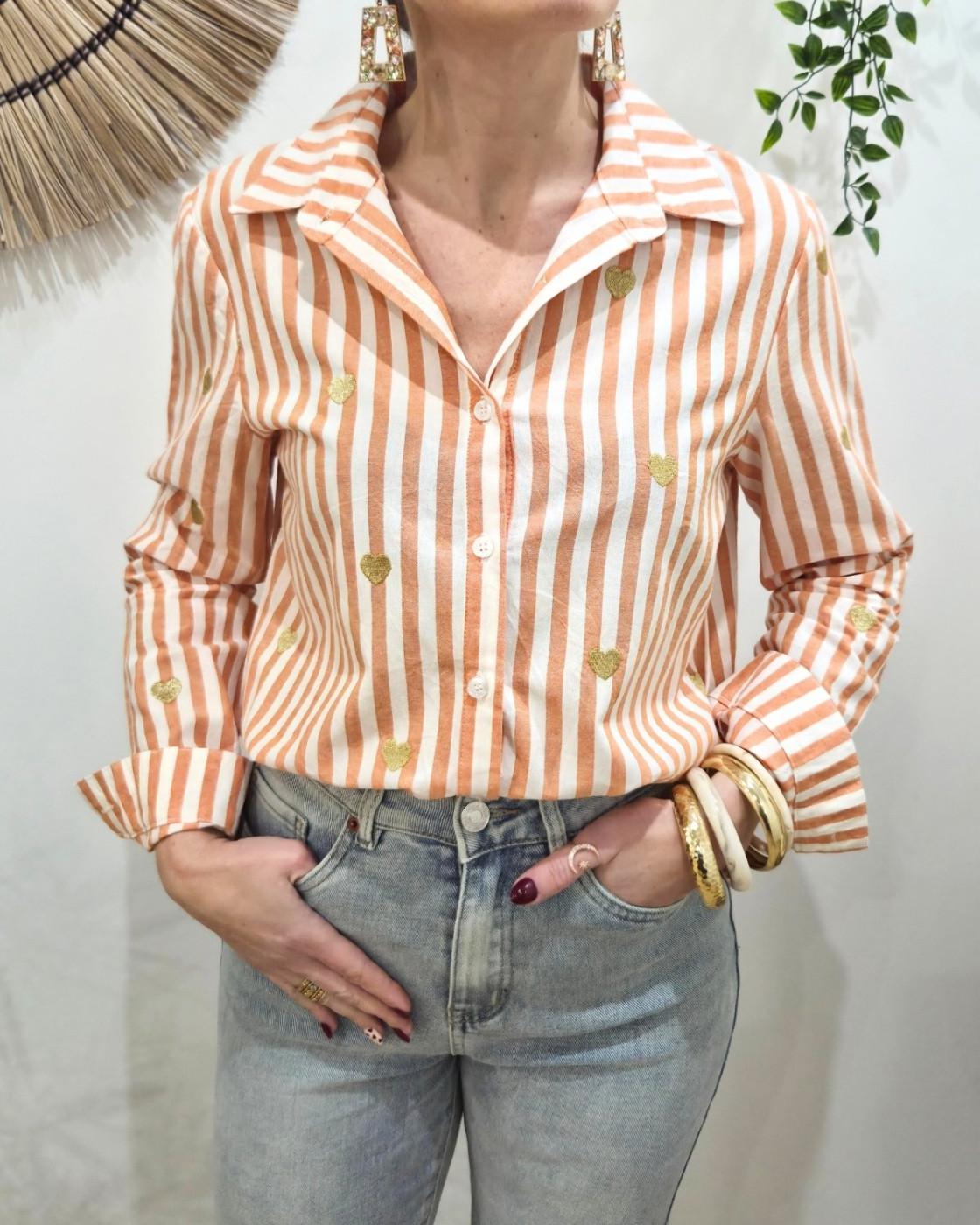 Chemisier femme rayé orange et écru coeurs brodés dorés