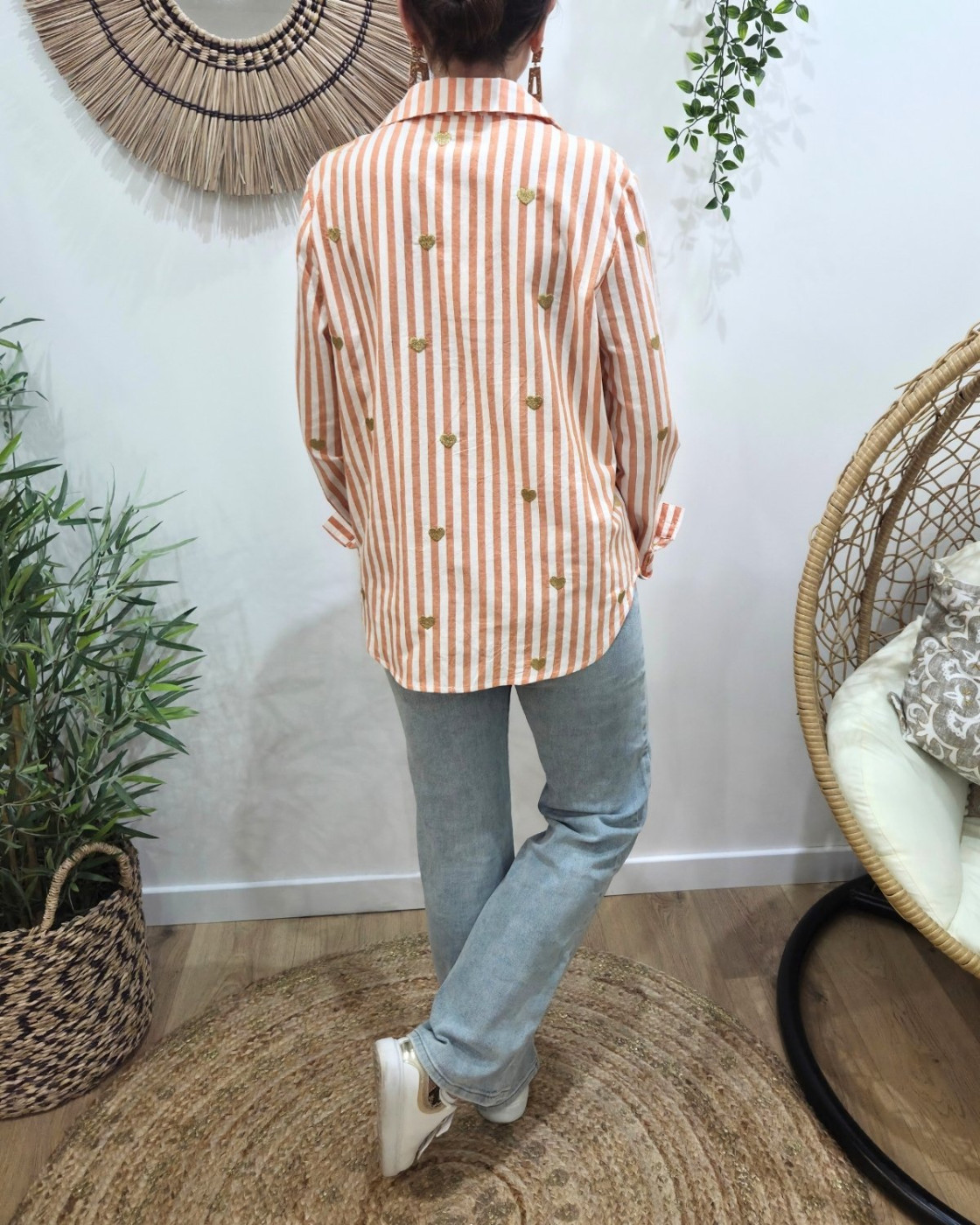 Chemisier femme rayé orange et écru coeurs brodés dorés