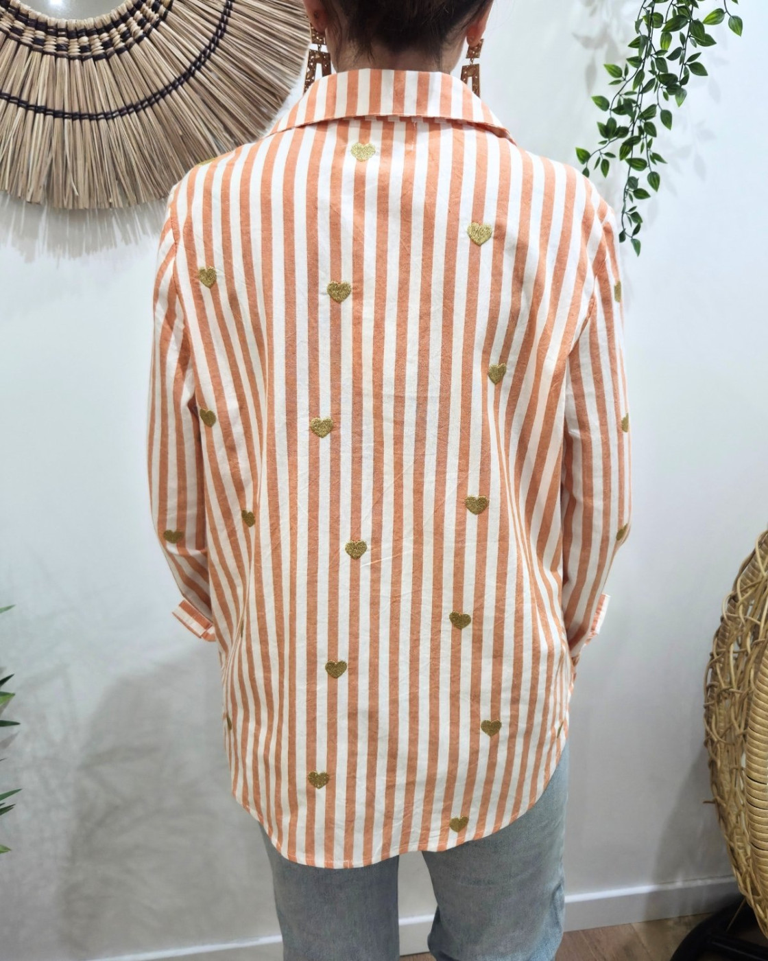 Chemisier femme rayé orange et écru coeurs brodés dorés
