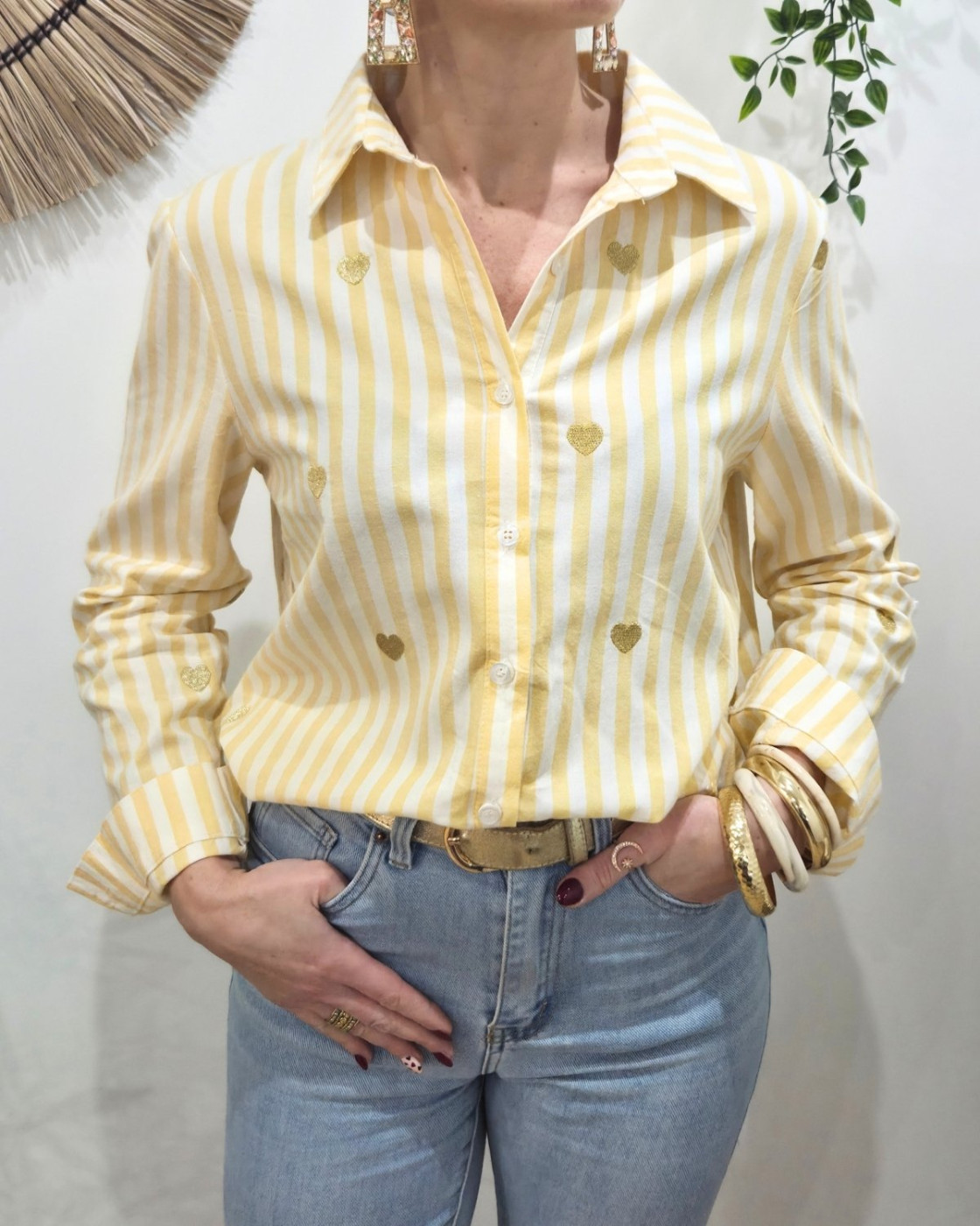 Chemisier femme rayé jaune et écru coeurs brodés dorés