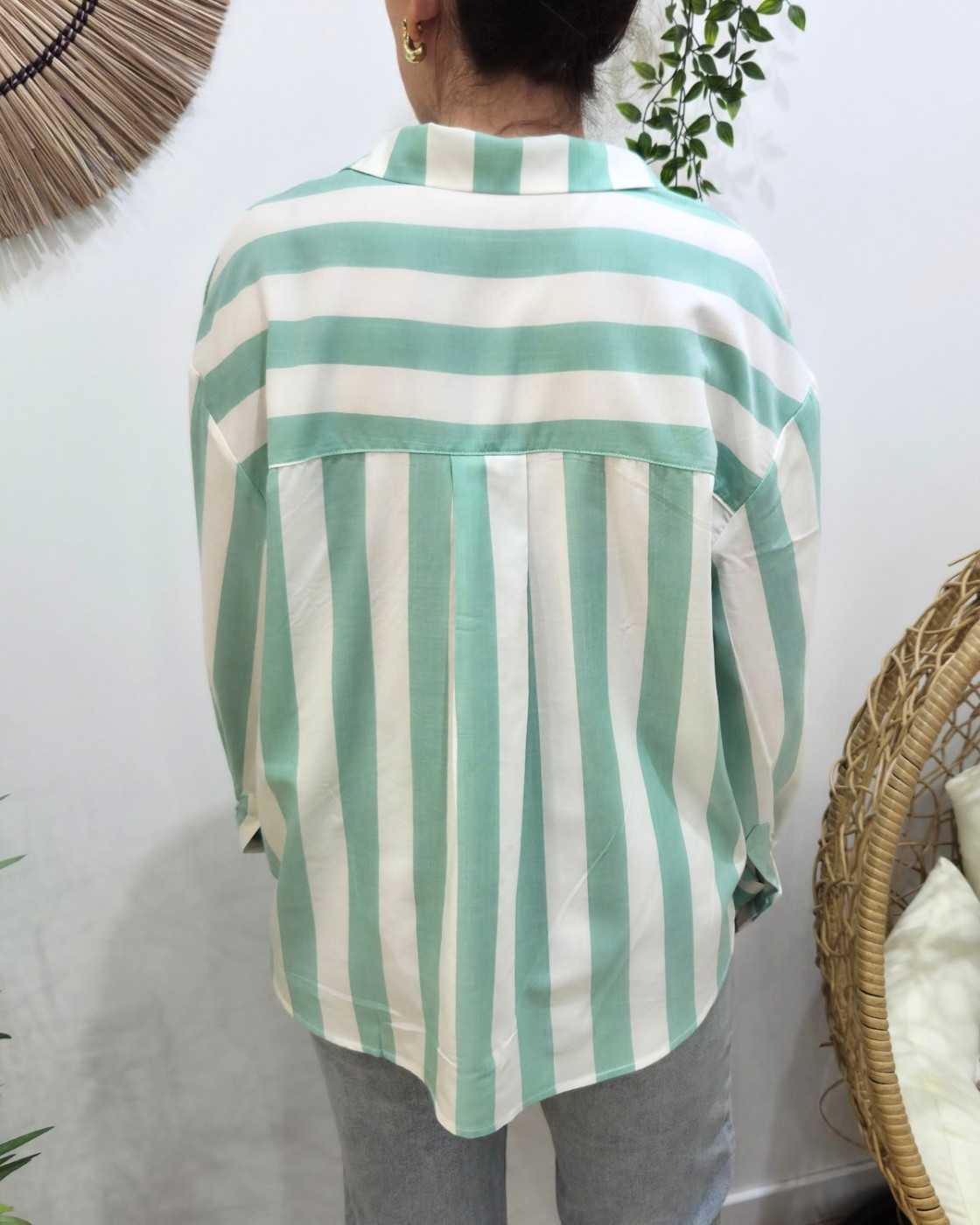 Chemisier femme rayé vert d'eau et blanc