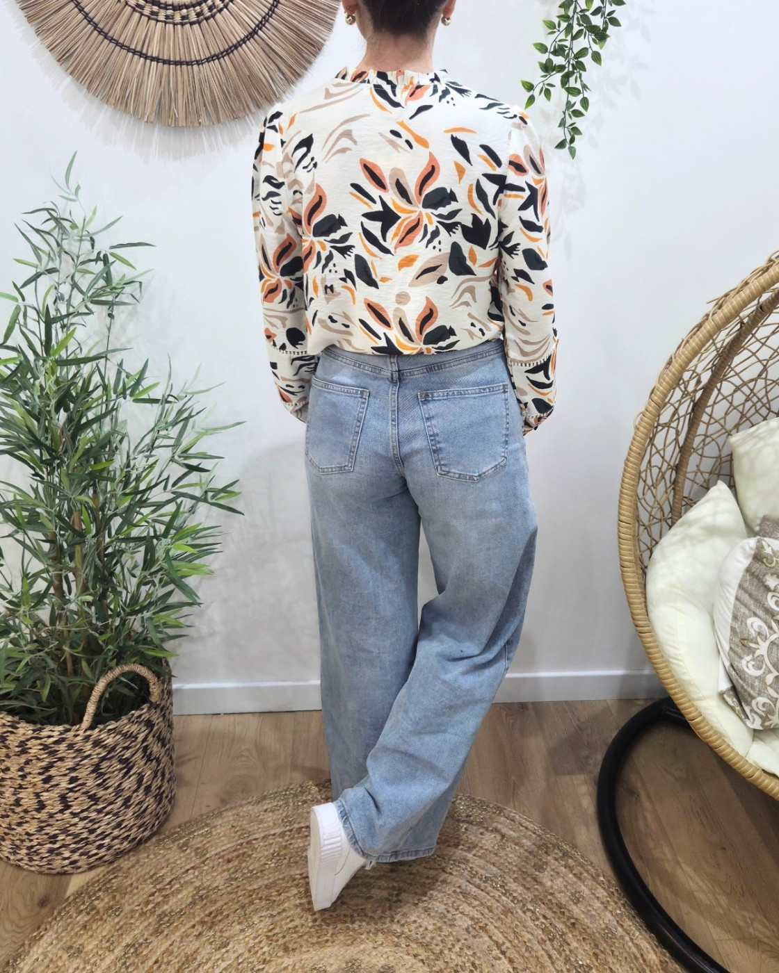 Chemisier femme écru fleurs oranges vertes et noires Saga