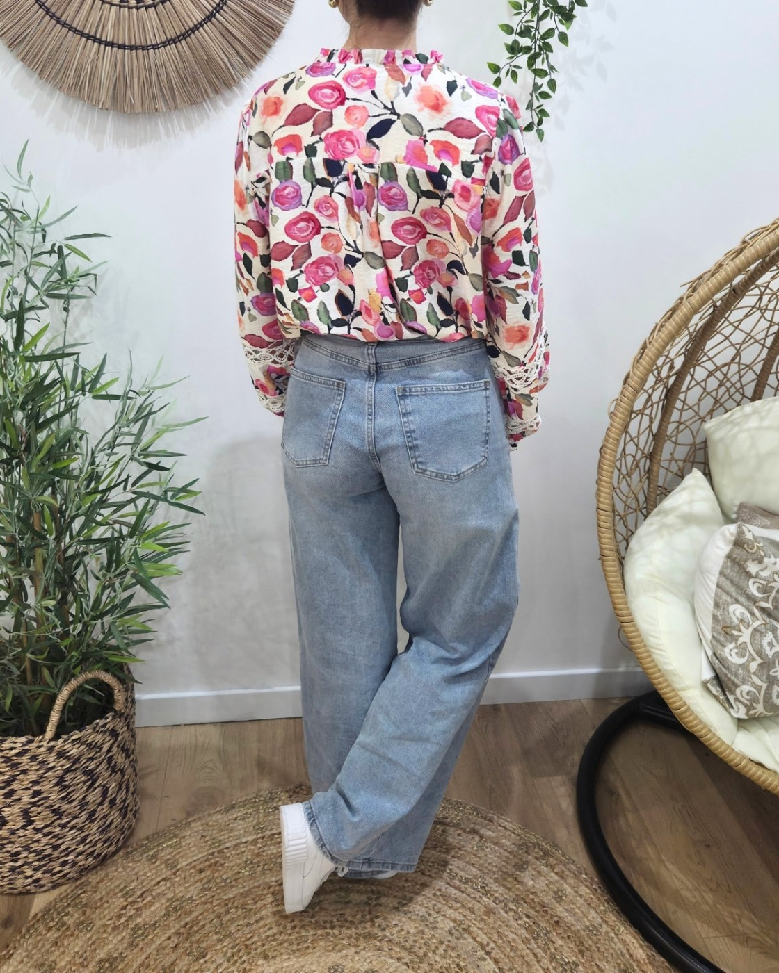 Chemisier femme écru fleurs roses manches brodées Solvi