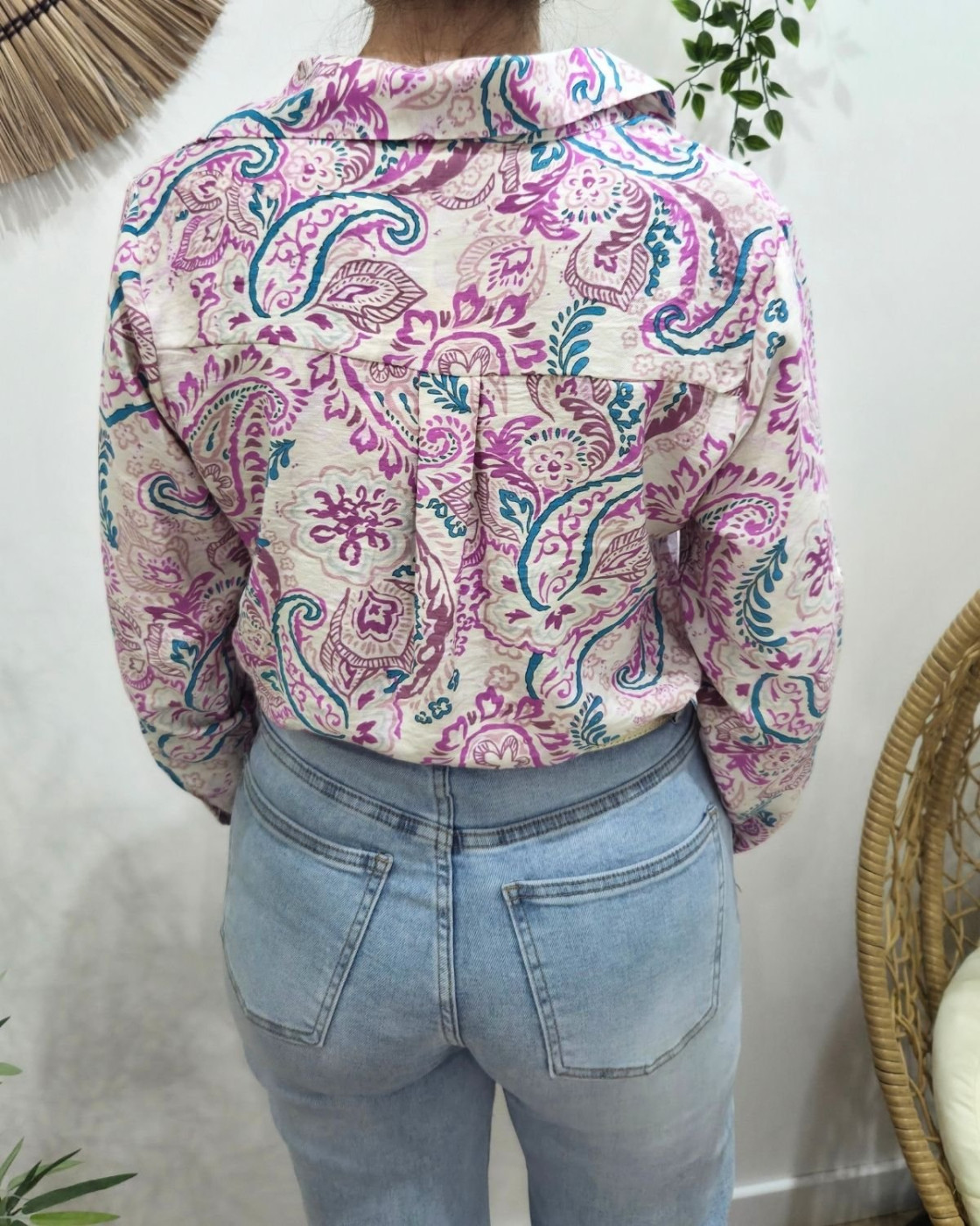 Chemisier femme écru fleurs fuchsia et bleues Célestina