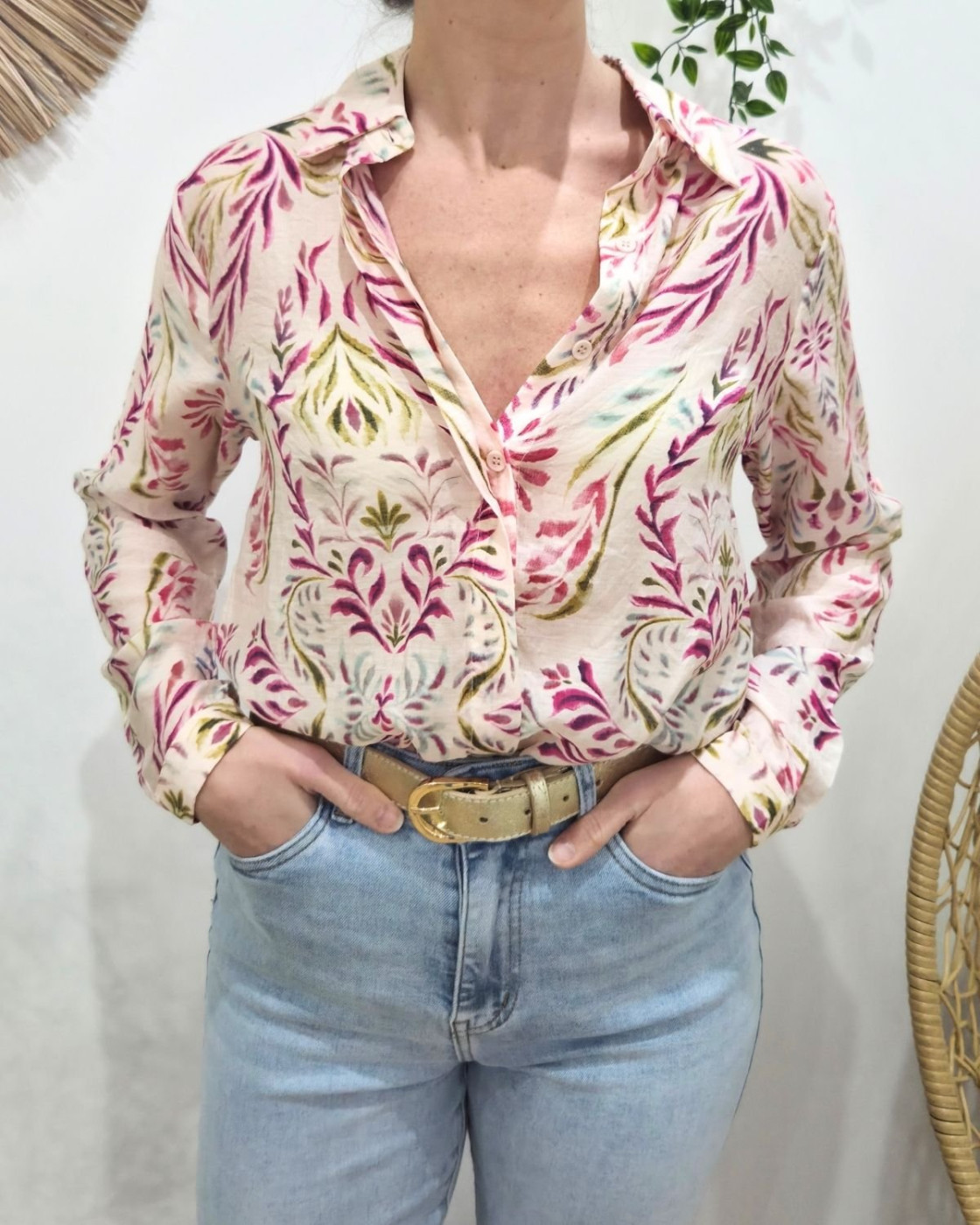 Chemisier fin femme rose feuillages verts et fuchsia