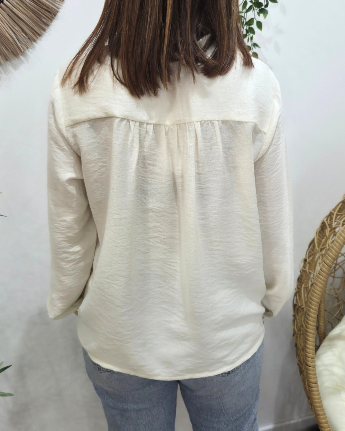 Chemisier femme uni beige col mao